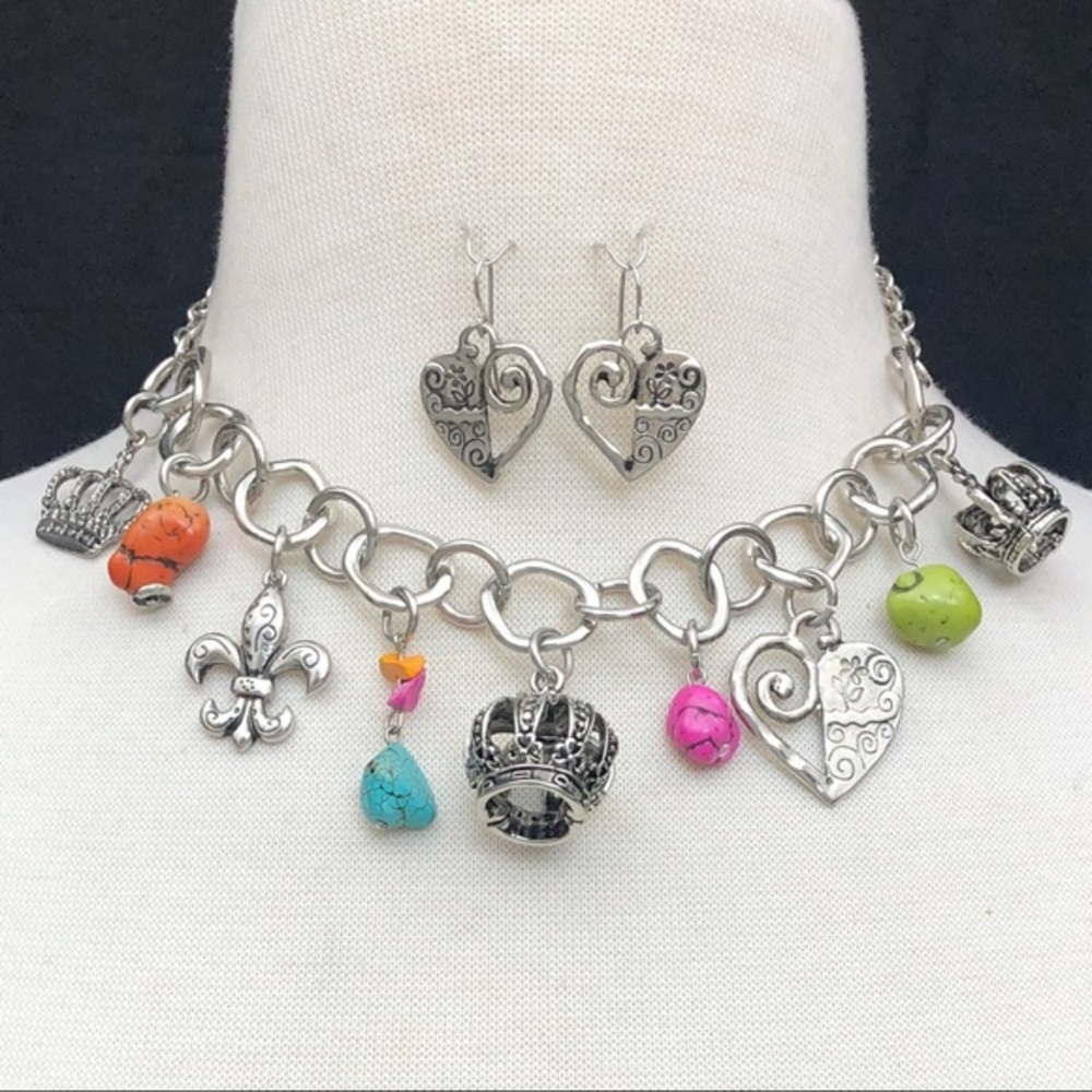 Multicolor Stone & Charm Heart Crown Fleur De Lis Chunky Necklace Earrings Set